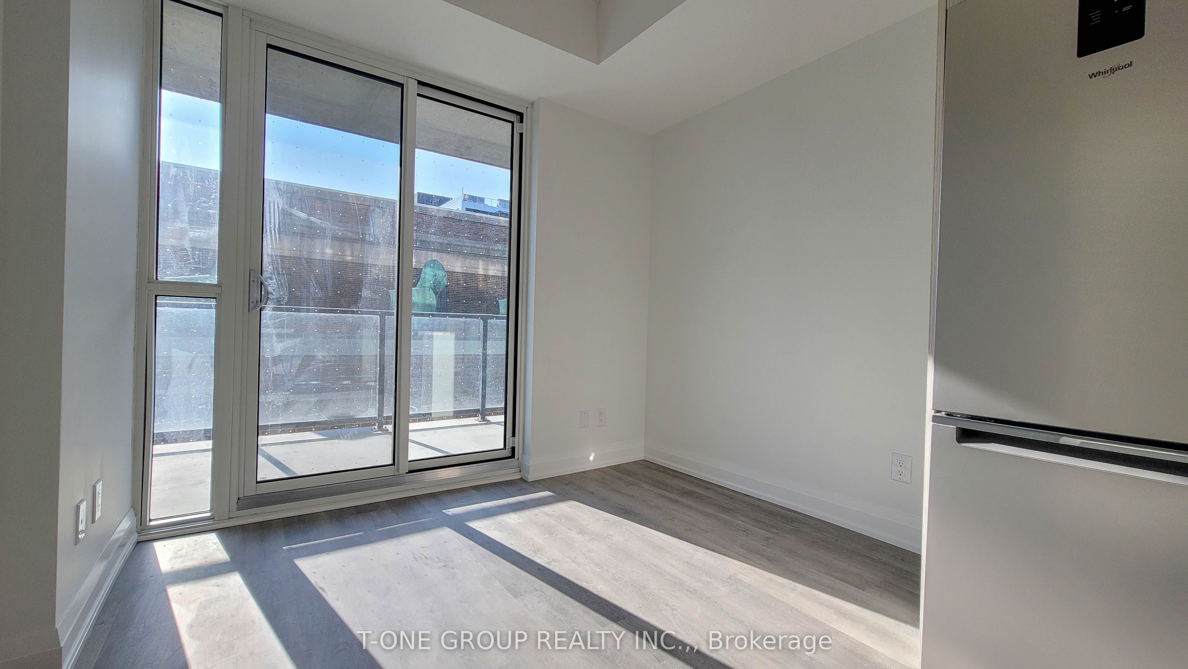 Additional image 4 of 318-2369 Danforth Avenue, Toronto, ON, M4C 0B1