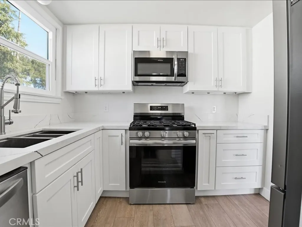 Additional image 13 of 8658 Newport Avenue, Fontana, CA 92335