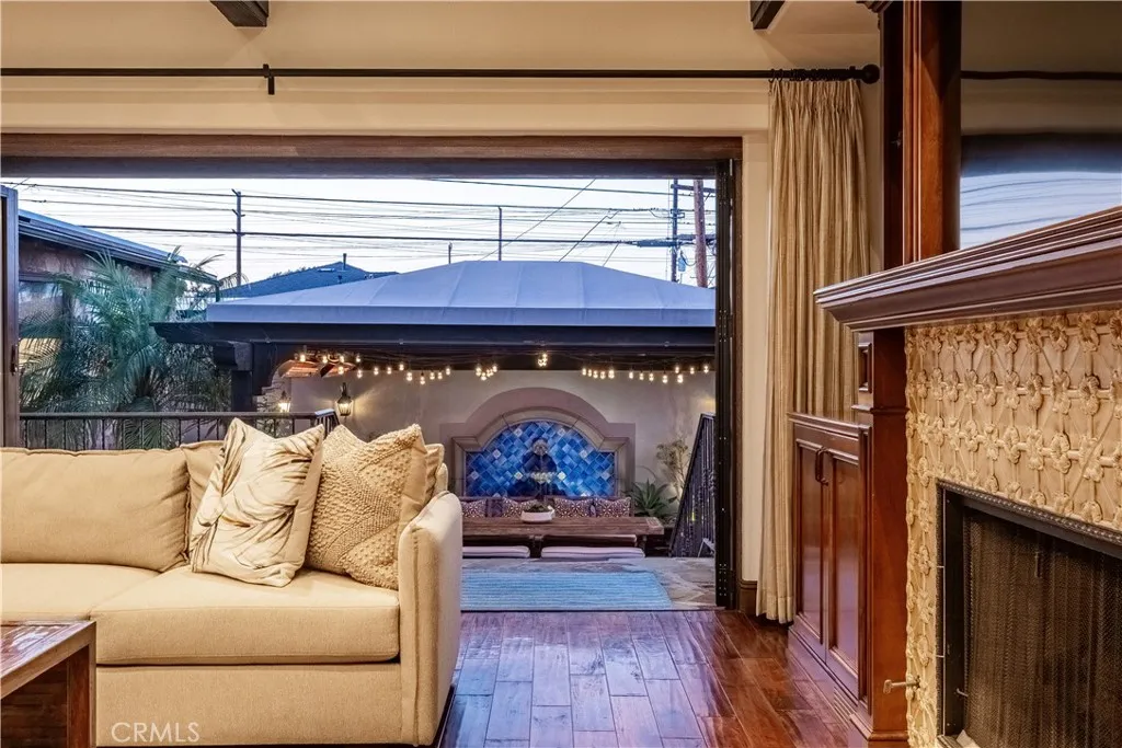 Additional image 92 of 1029 E Acacia Ave, El Segundo, CA 90245