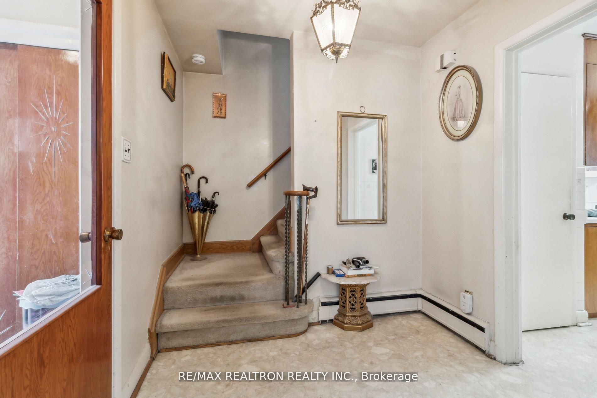Additional image 6 of 139 Yorkview Drive, Toronto, ON, M2R 1K2