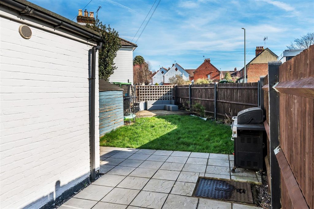 Additional image 4 of 2 bed semi-detached house for saleKingston Road, Leatherhead KT22
