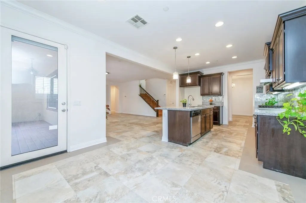 Additional image 25 of 13925 Barnett Ln, Eastvale, CA 92880