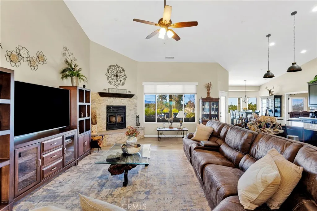 Additional image 82 of 8140 Heartland Cir, Oak Hills, CA 92344