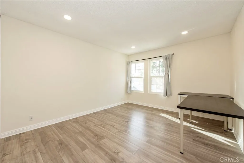 Additional image 30 of 19 Alabaster, Irvine, CA 92614