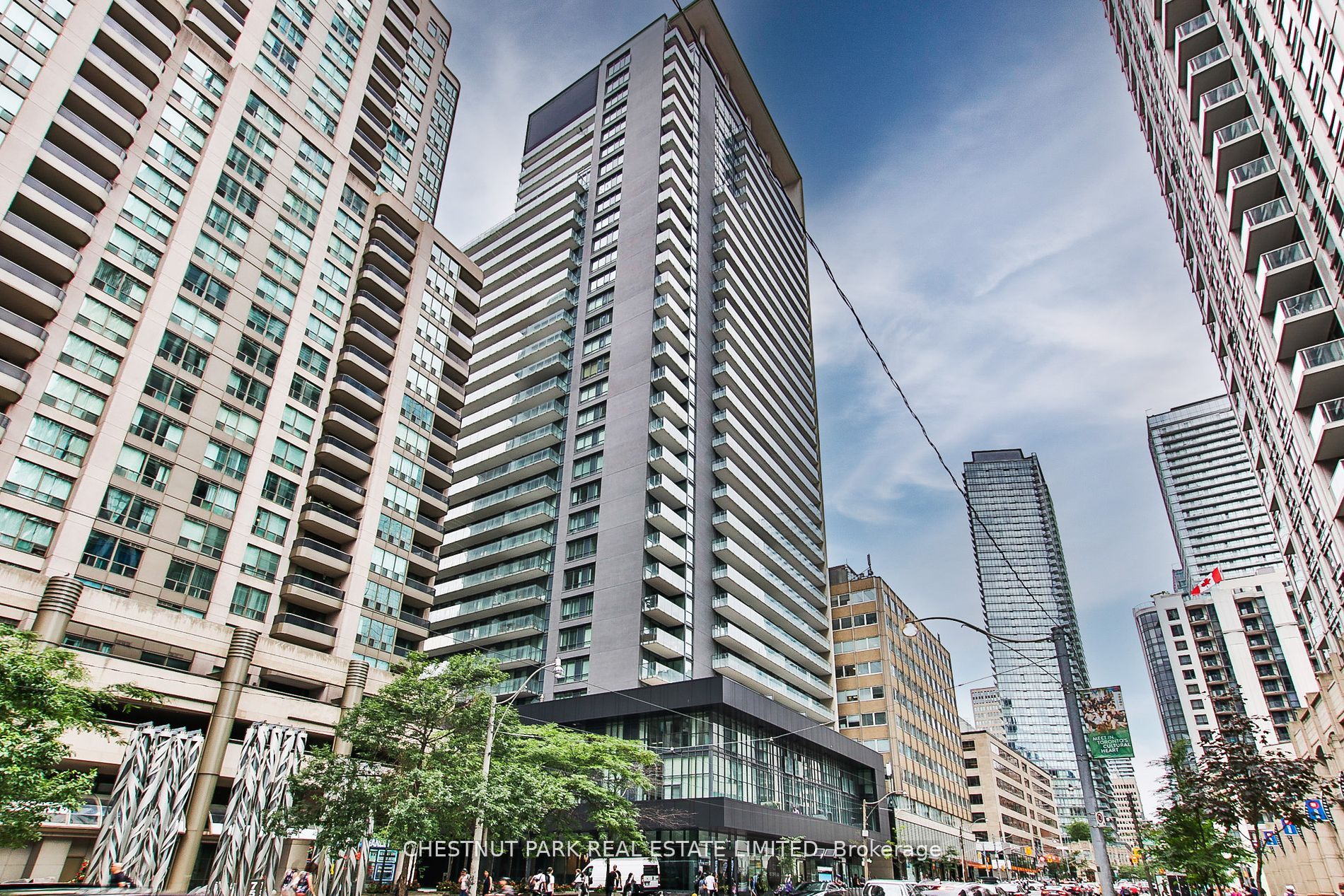 510-770 Bay Street, Toronto, ON, M5G 0A6