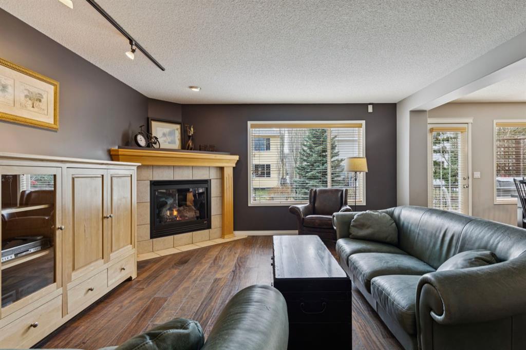 Additional image 4 of 65 Cougarstone Terrace SW, Calgary, AB, T3H 5A1