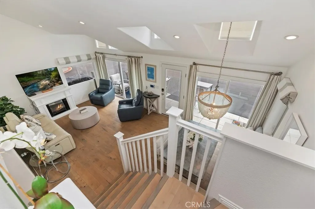 Additional image 77 of 58 Beach Dr, Newport Beach, CA 92663