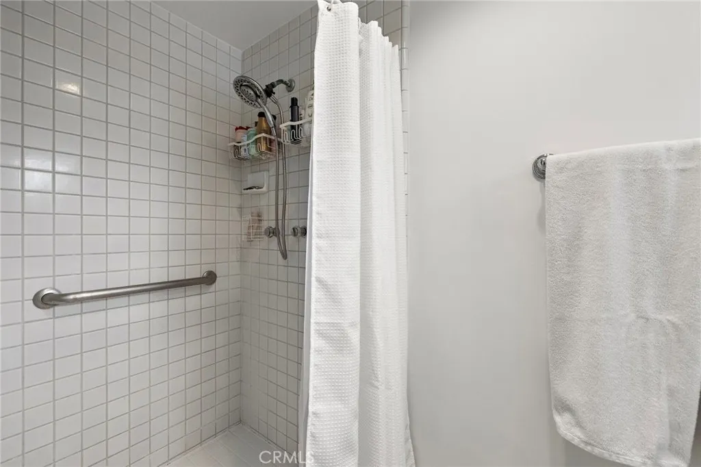 Additional image 20 of 2435 Marseilles Way, Costa Mesa, CA 92627
