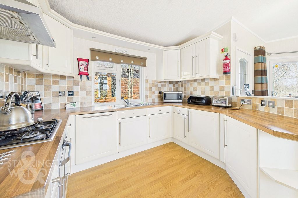 Additional image 11 of 2 bed chalet for saleStaithe Road, Burgh St. Peter, Beccles NR34