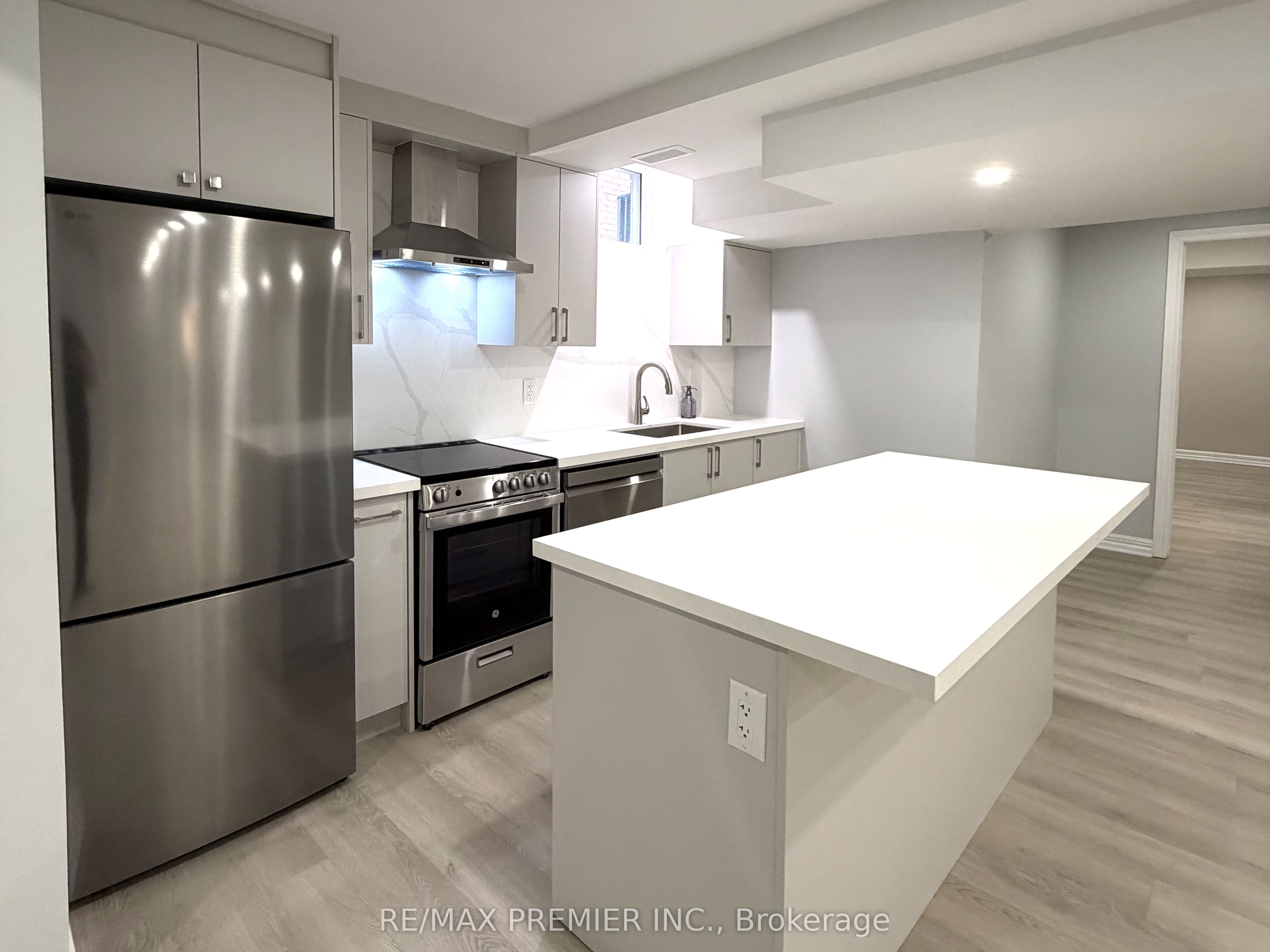 23 Brownlee Avenue, Vaughan, ON, L4L 8H4