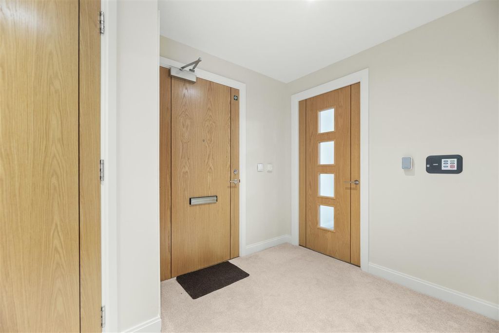 Additional image 5 of 2 bed flat for saleGower Road, Sketty, Swansea SA2