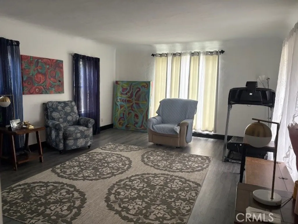 Additional image 5 of 2196 N Orange Grove Avenue, Pomona, CA 91768