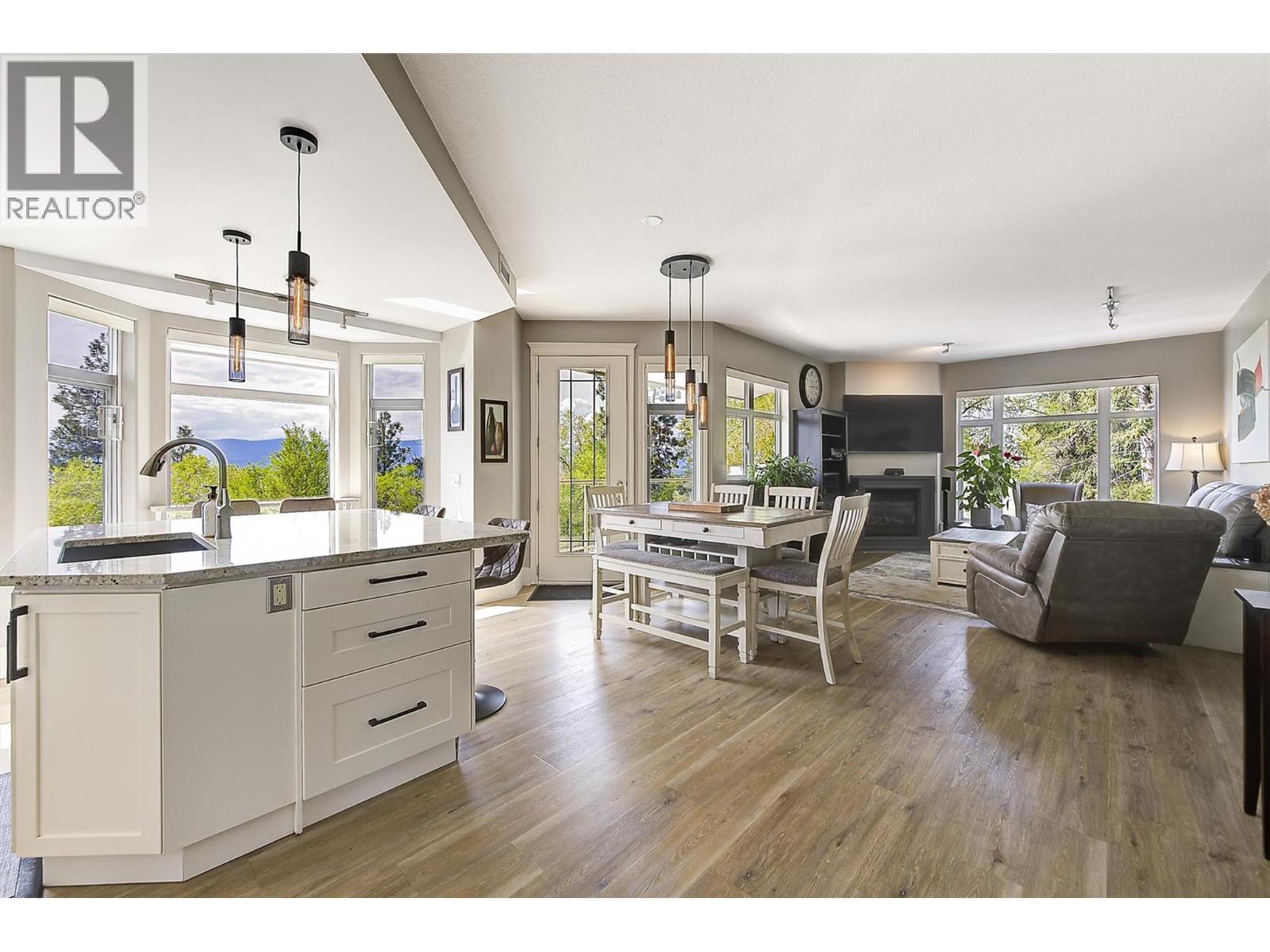 Additional image 5 of 1027 James Hockey Place, Kelowna, BC, V1X7L2