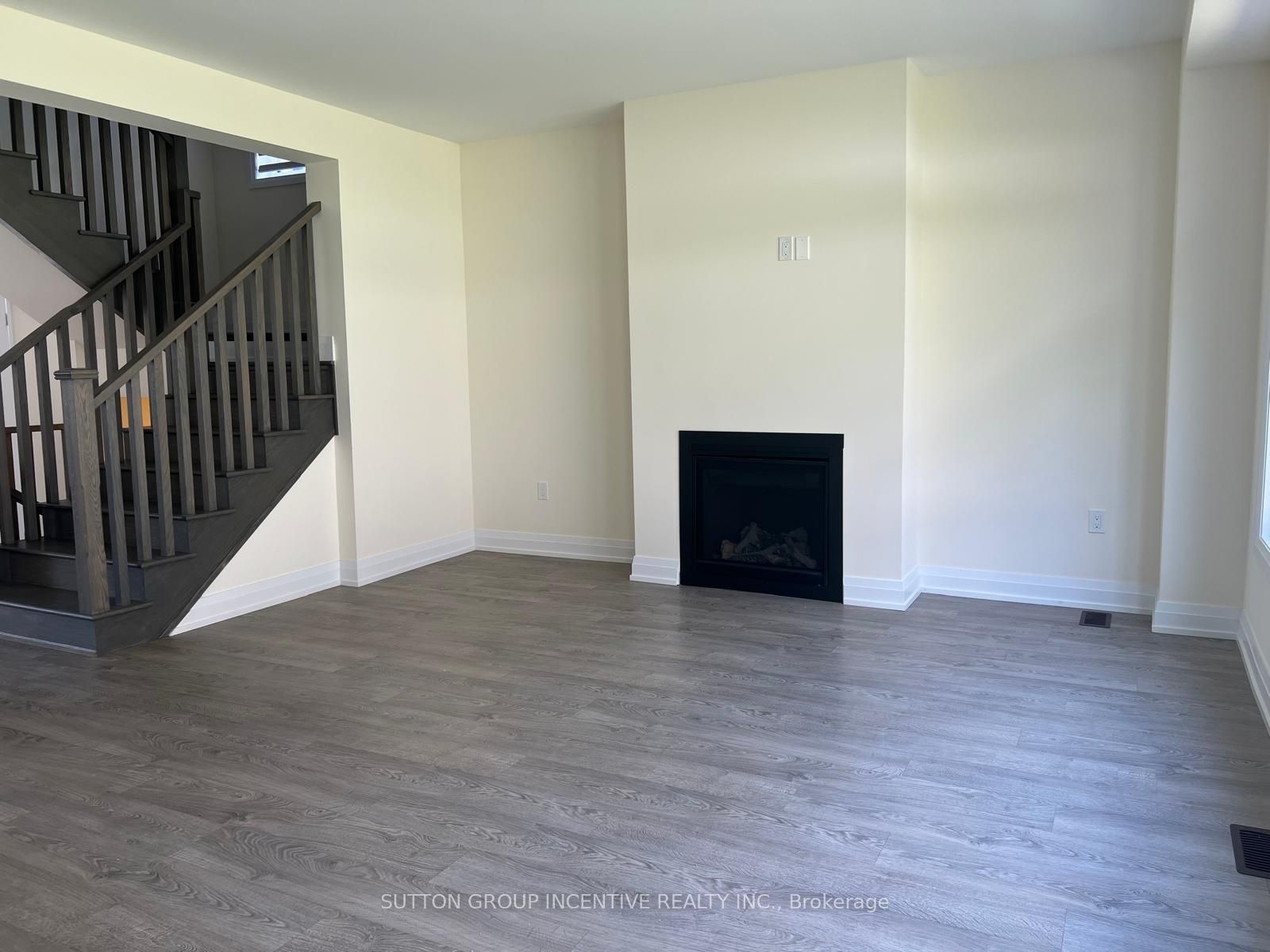 Additional image 4 of 47 Bearberry Road, Springwater, ON, L9X 2E1