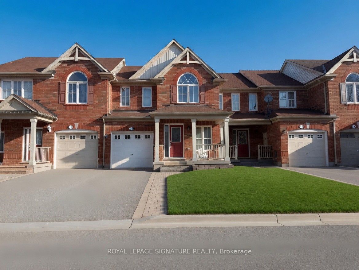 212 Chilcott Crescent, Newmarket, ON, L3X 3G6