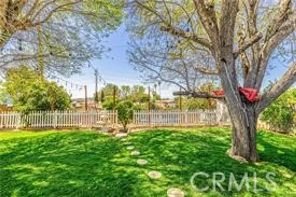 Additional image 17 of 11625 Gladstone Avenue, Sylmar, CA 91342