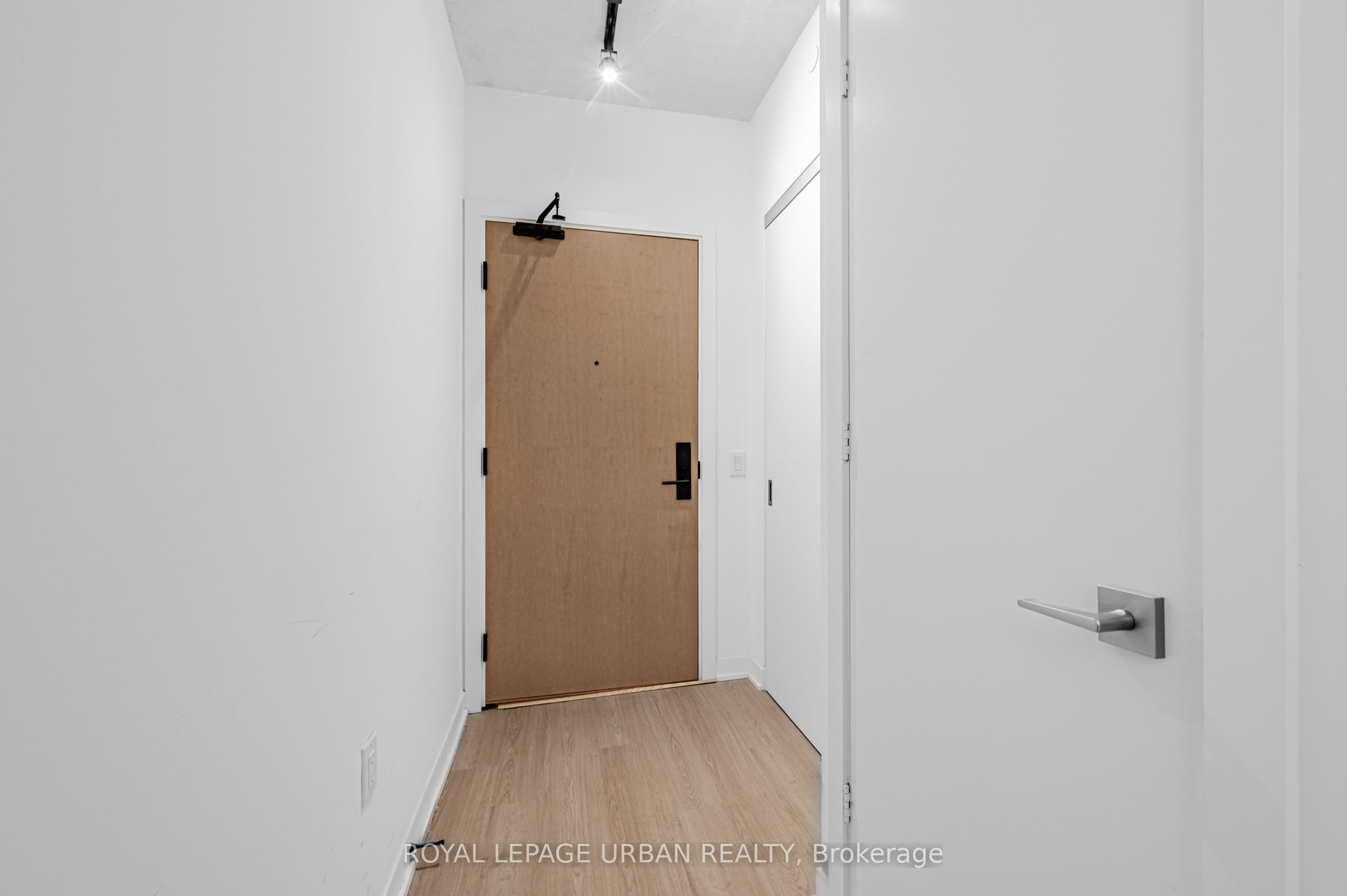 Additional image 6 of 521-195 Mccaul Street, Toronto, ON, M5T 0E5