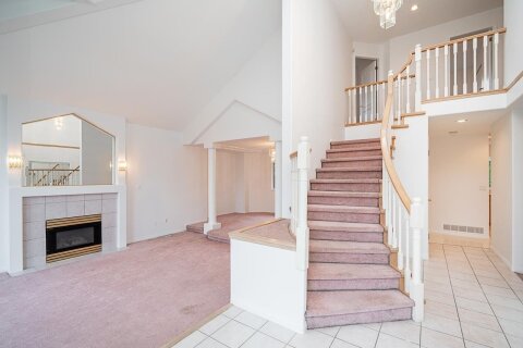 Additional image 8 of 17072 103 Avenue, Surrey, BC, V4N 3K9