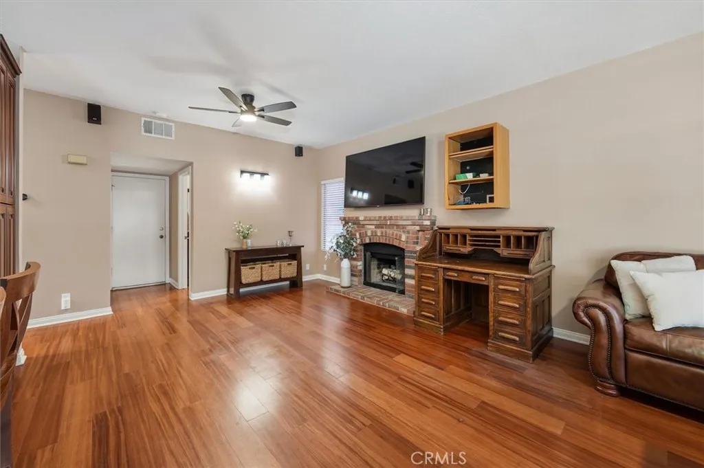 Additional image 61 of 28523 Red Cedar Pl, Saugus, CA 91390