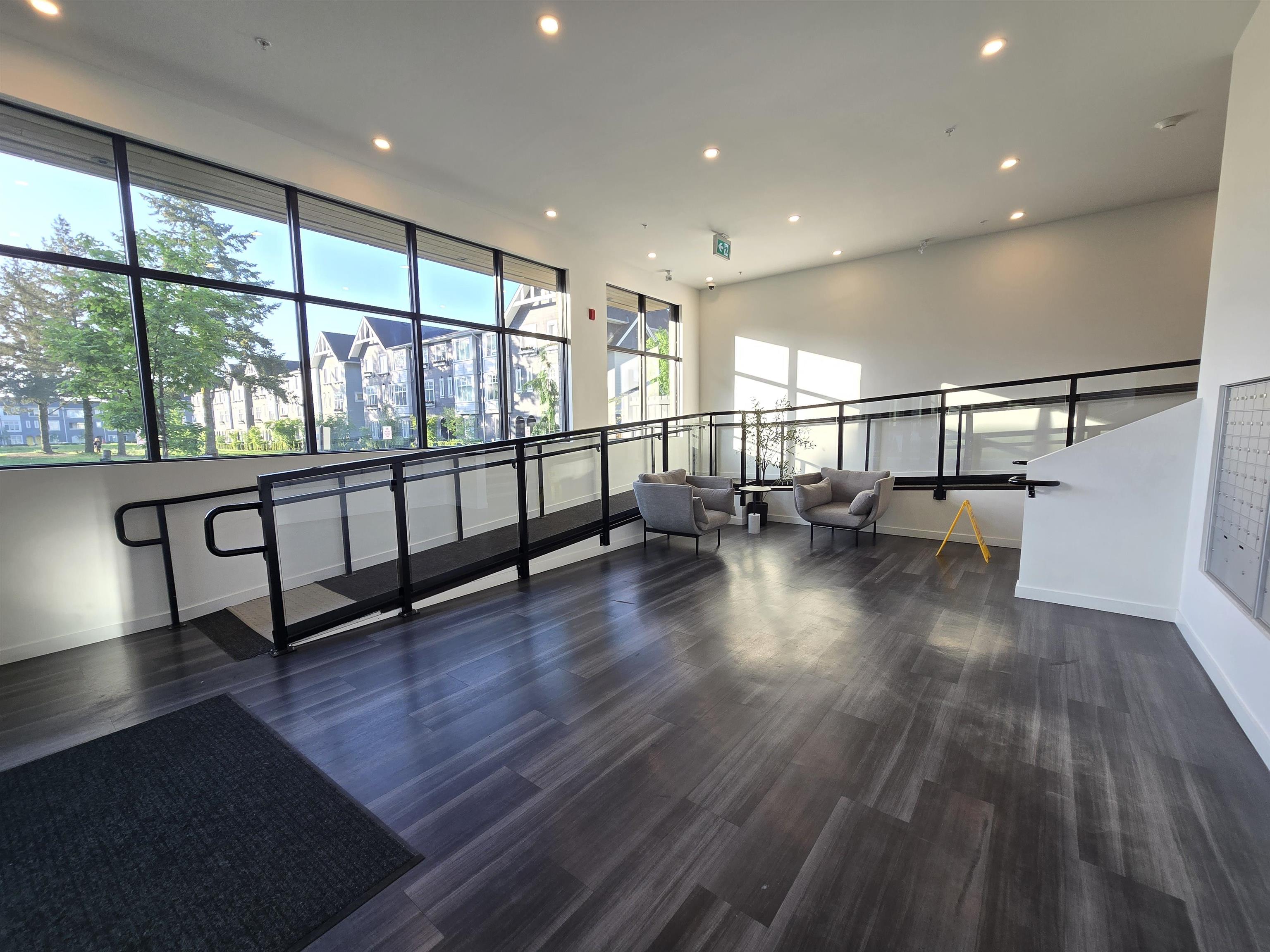 Additional image 3 of 624-15738 85 Avenue, Surrey, BC, V4N 6Y1
