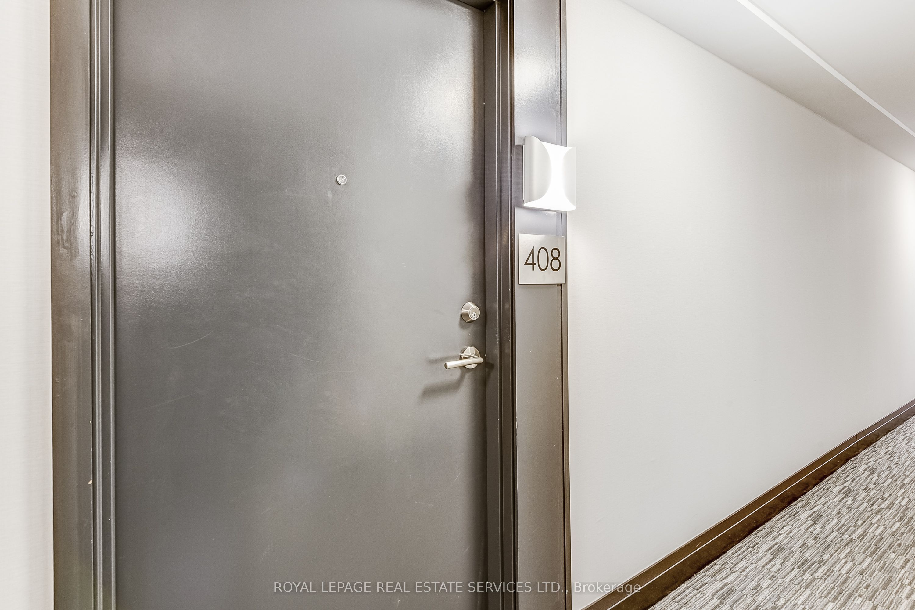 Additional image 3 of 408-2301 Danforth Avenue, Toronto, ON, M4C 0A7