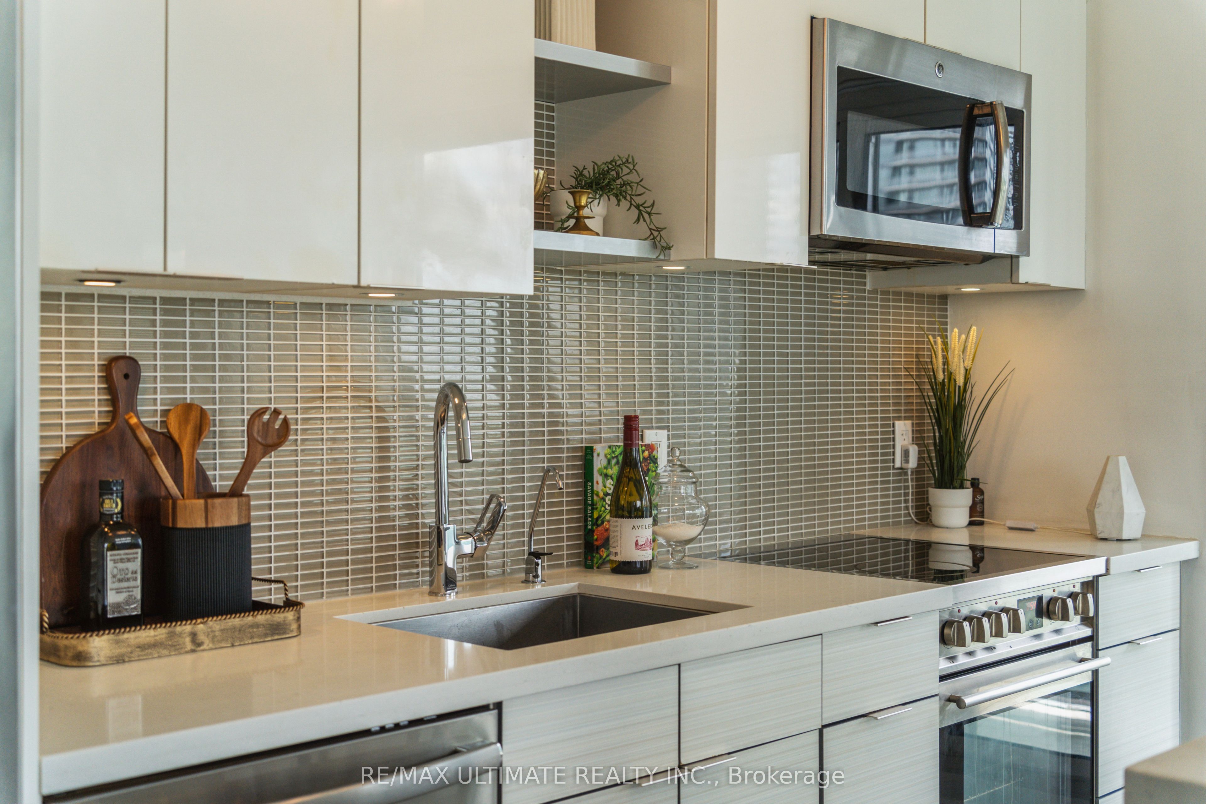 Additional image 5 of 1003-33 Shore Breeze Drive, Toronto, ON, M8V 1A1