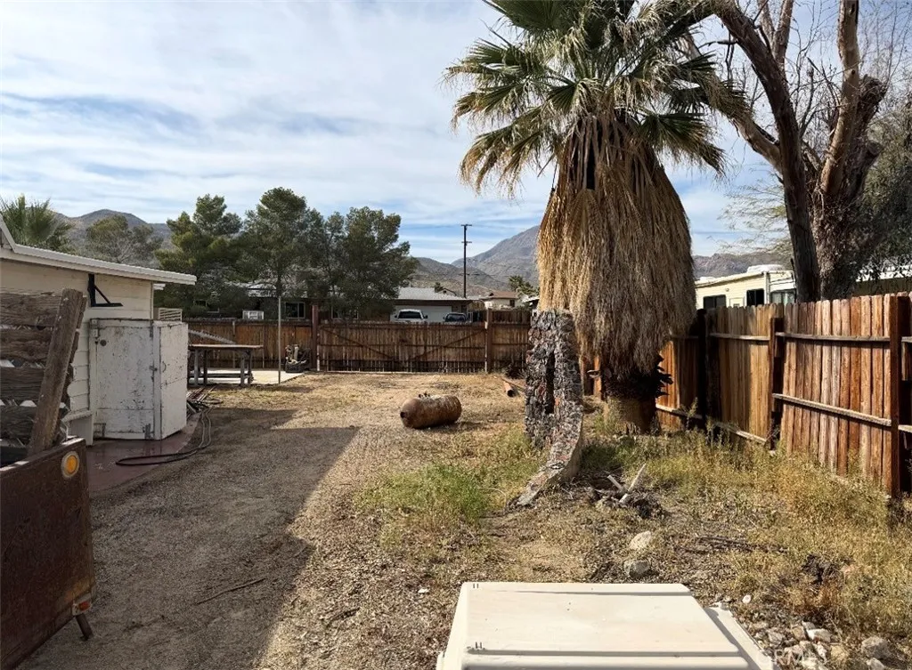 Additional image 24 of 13970 Fir St, Trona, CA 93562