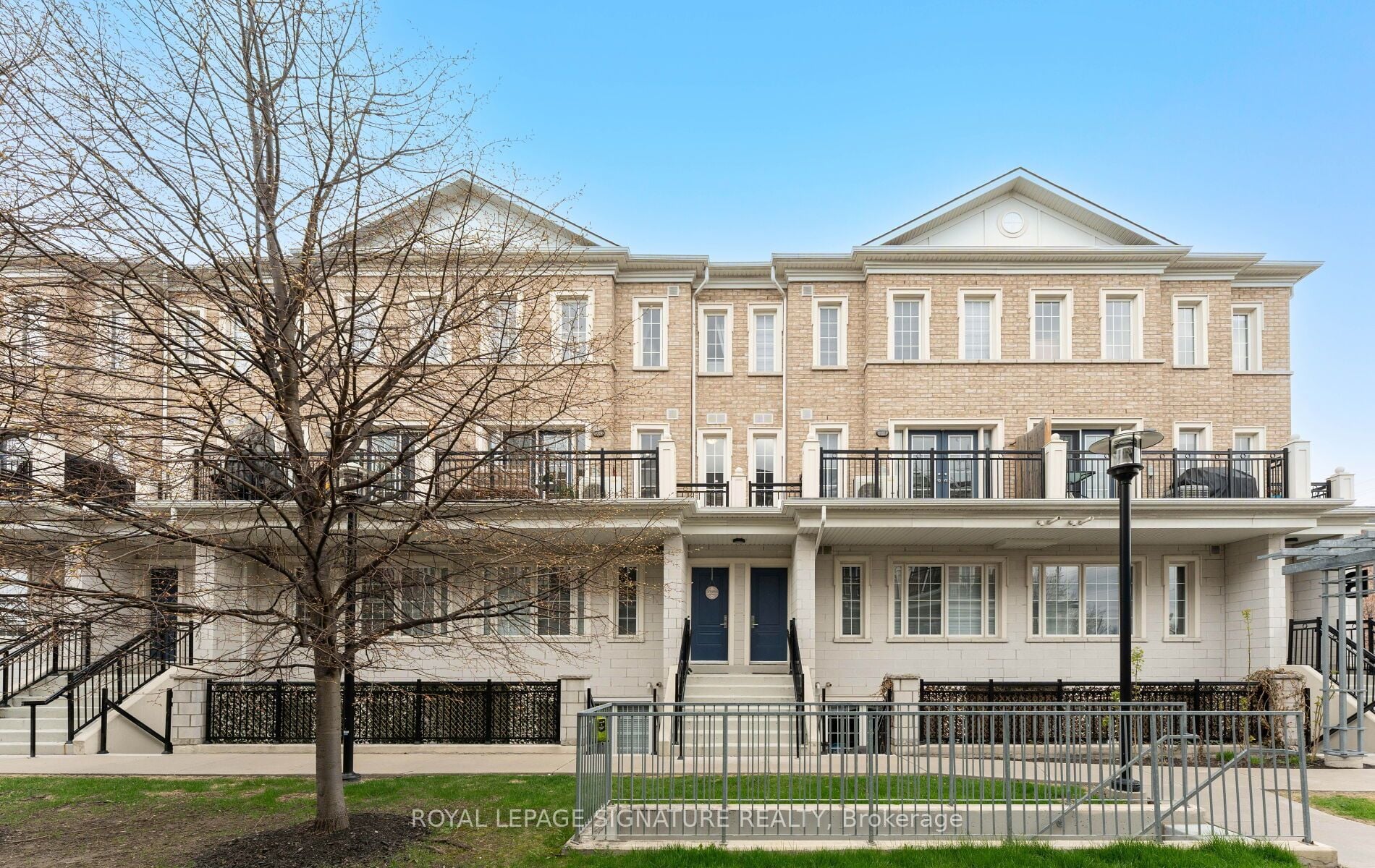 B05-26 Bruce Street, Vaughan, ON, L4L 0H4