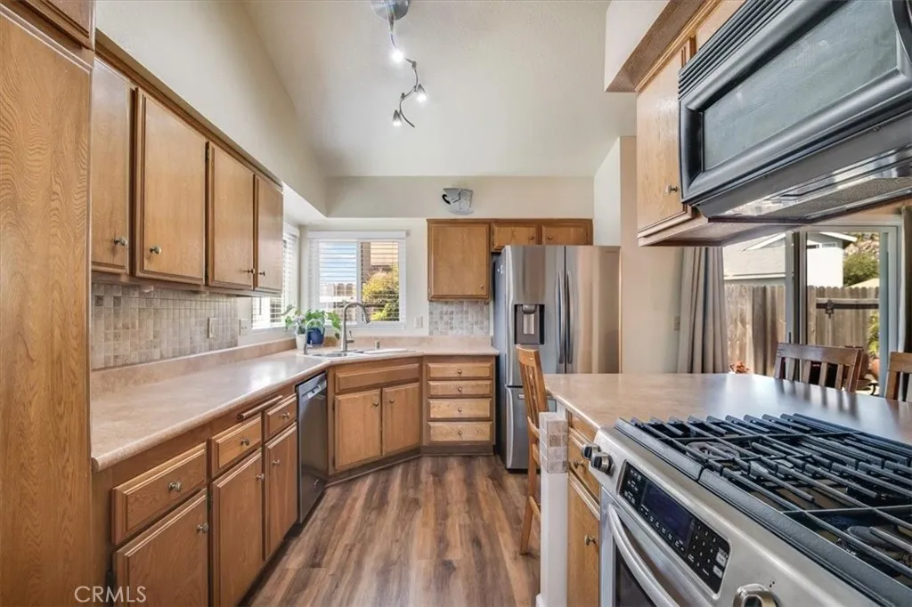 Additional image 9 of 1444 Village Meadows Dr, Lompoc, CA 93436