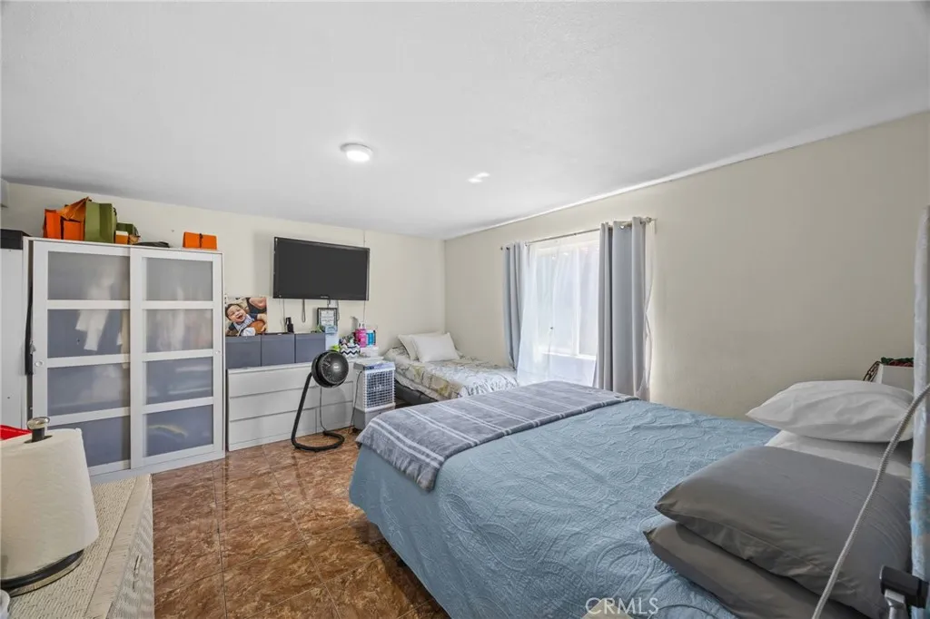 Additional image 38 of 11918 Cedarvale Street, Norwalk, CA 90650