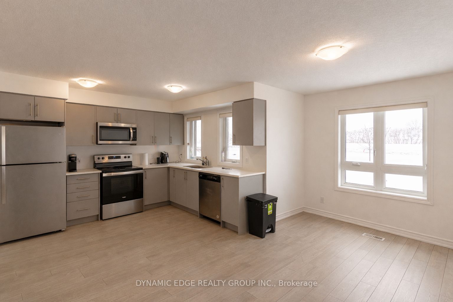 Additional image 4 of 25-235 Chapel Hill Drive, Kitchener, ON, N2R 0S4