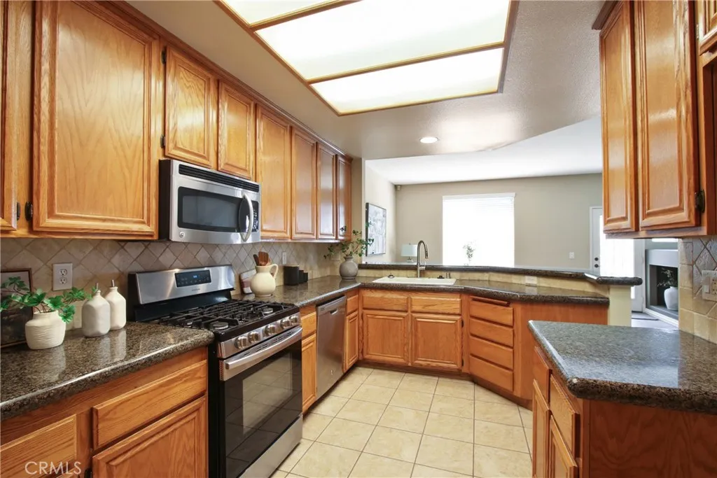 Additional image 9 of 904 N Turner Ave Unit 17, Ontario, CA 91764
