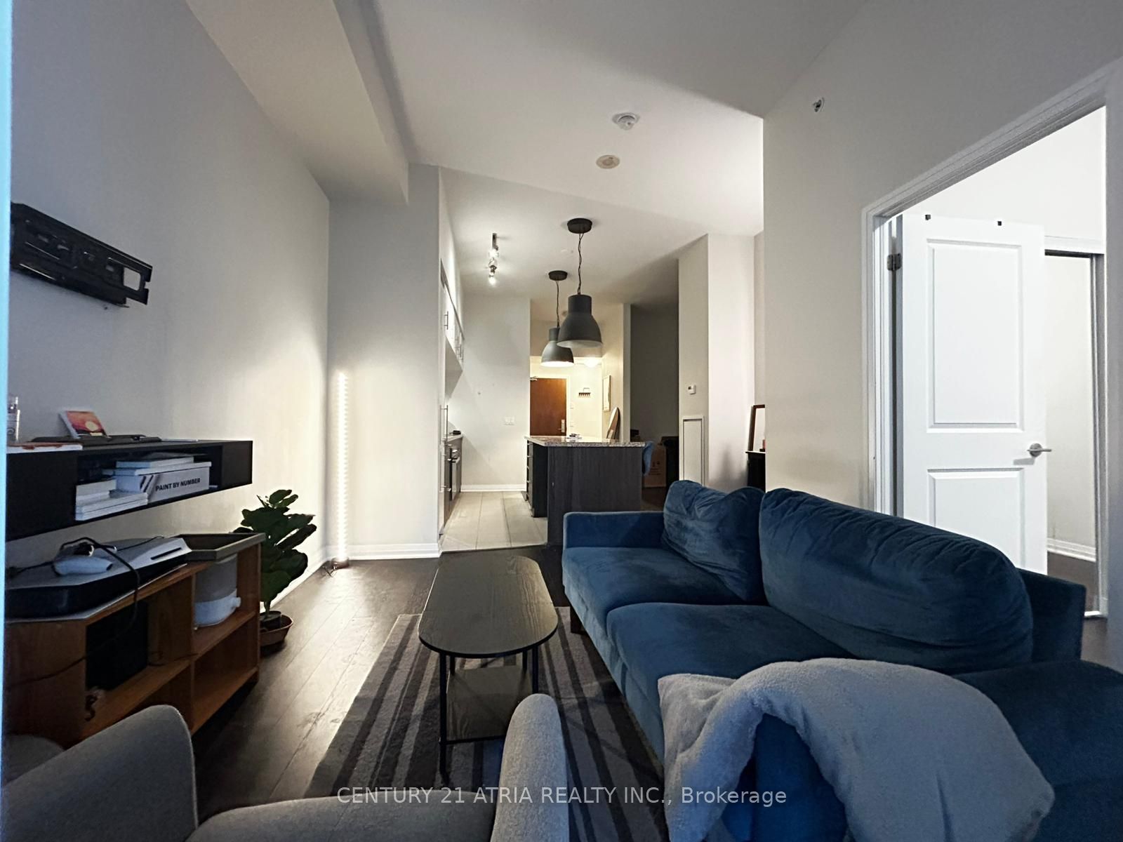 Additional image 5 of 215-8 Mercer Street, Toronto, ON, M5V 1H3