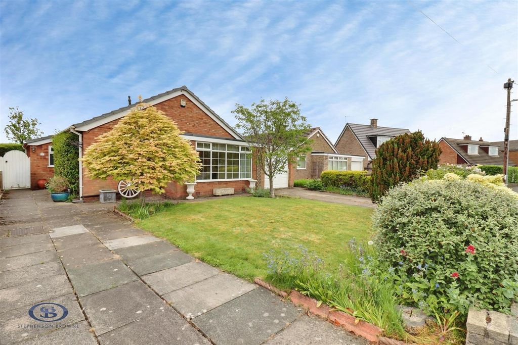 2 bed detached house for saleRoman Way, Sandbach CW11