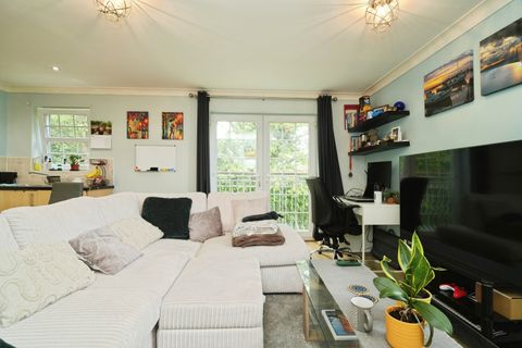 Chaplin Close, Salford, Lancashire M6
