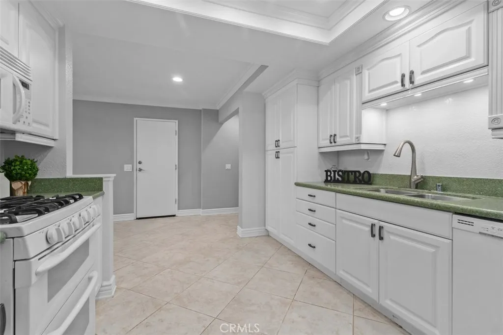 Additional image 21 of 13595 Banyon Rd, Tustin, CA 92782