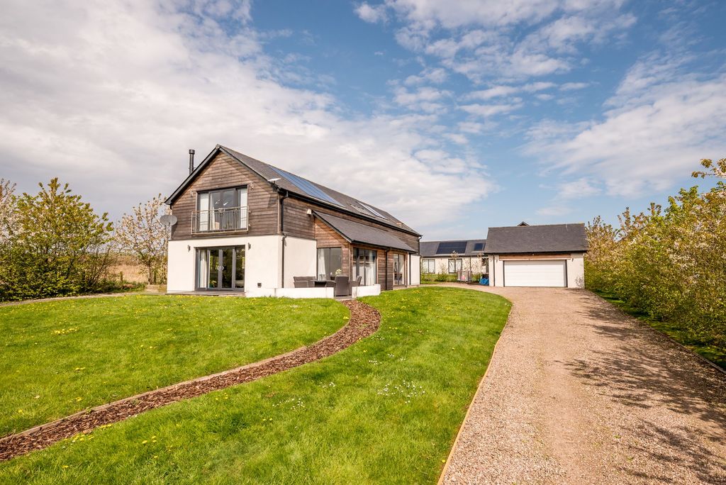 Additional image 24 of 5 bed detached house for sale1 Denside Park, Wellbank, Broughty Ferry DD5
