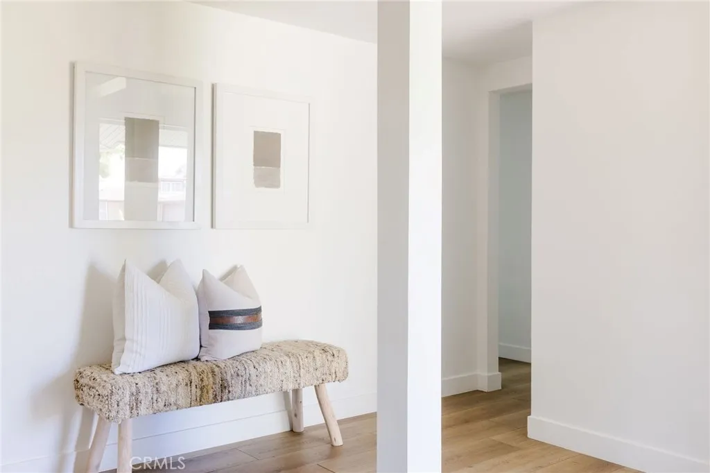 Additional image 6 of 2566 Oxford Ln, Costa Mesa, CA 92626