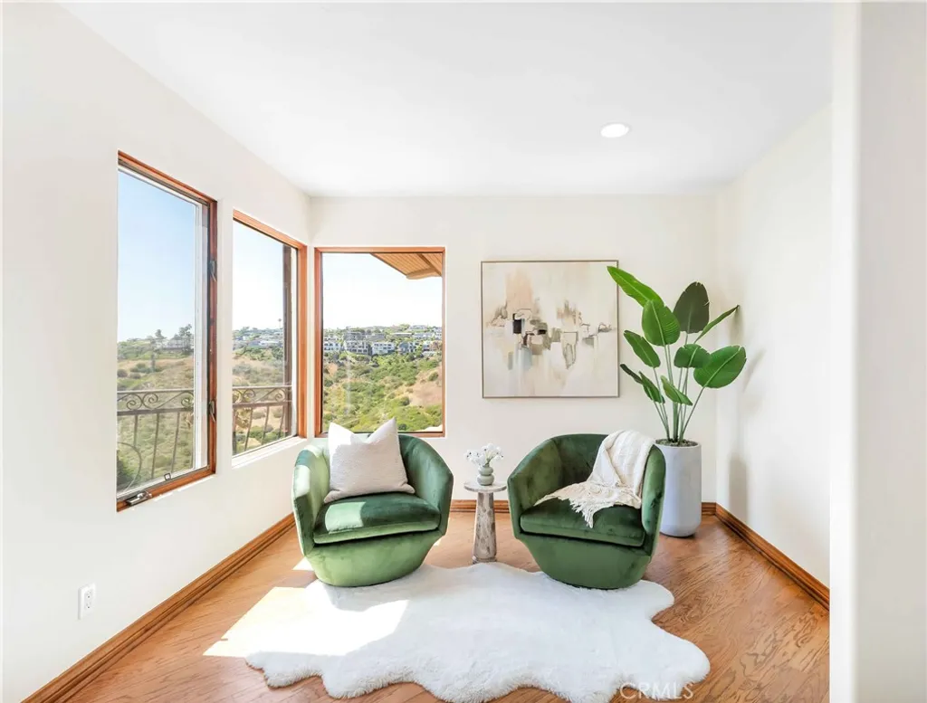 Additional image 33 of 1992 San Remo Dr, Laguna Beach, CA 92651