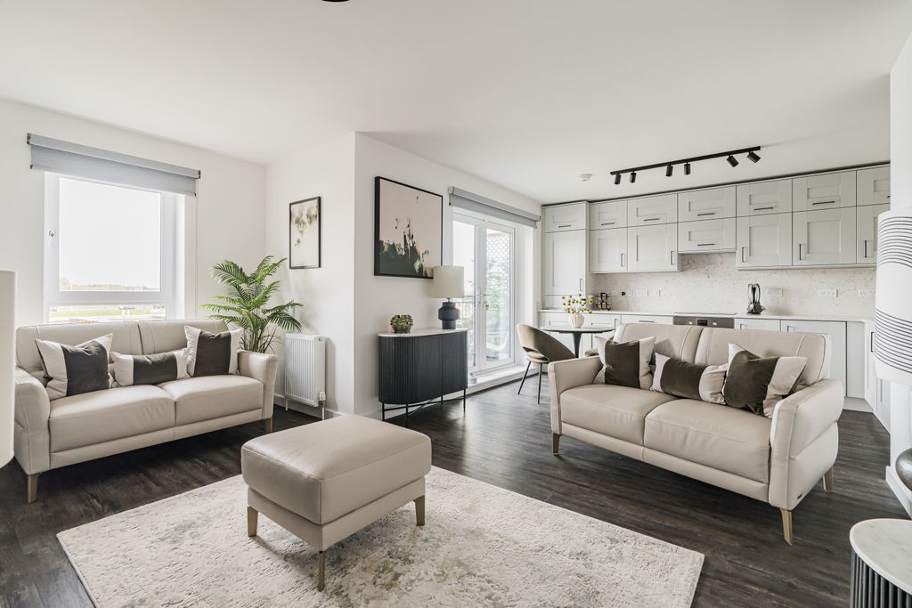 Additional image 2 of 2 bed flat for sale50 Canal View, Winchburgh EH52