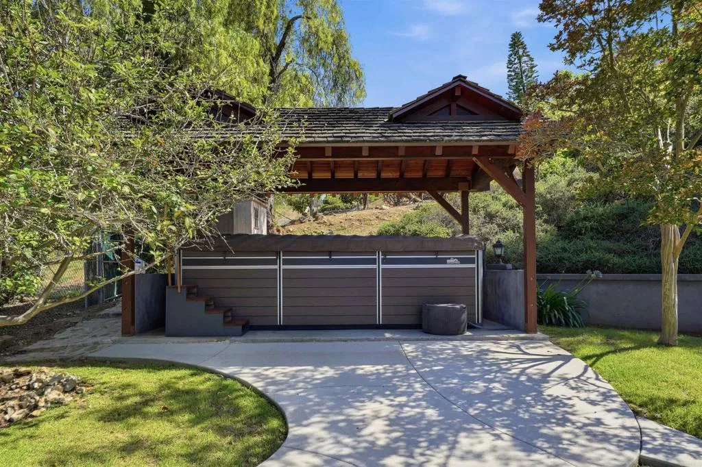 Additional image 35 of 1045 Cima Dr, San Marcos, CA 92078