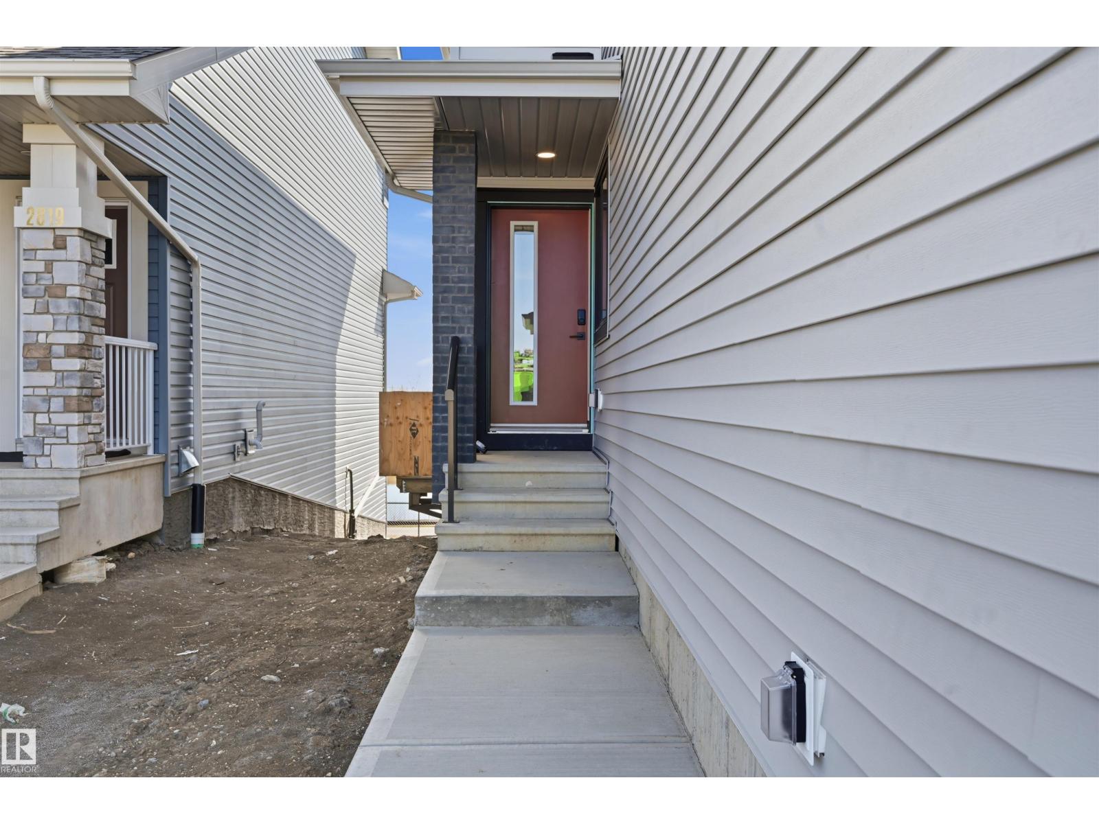 Additional image 2 of 2815 188 Street NW, Edmonton, AB, T6M3J1