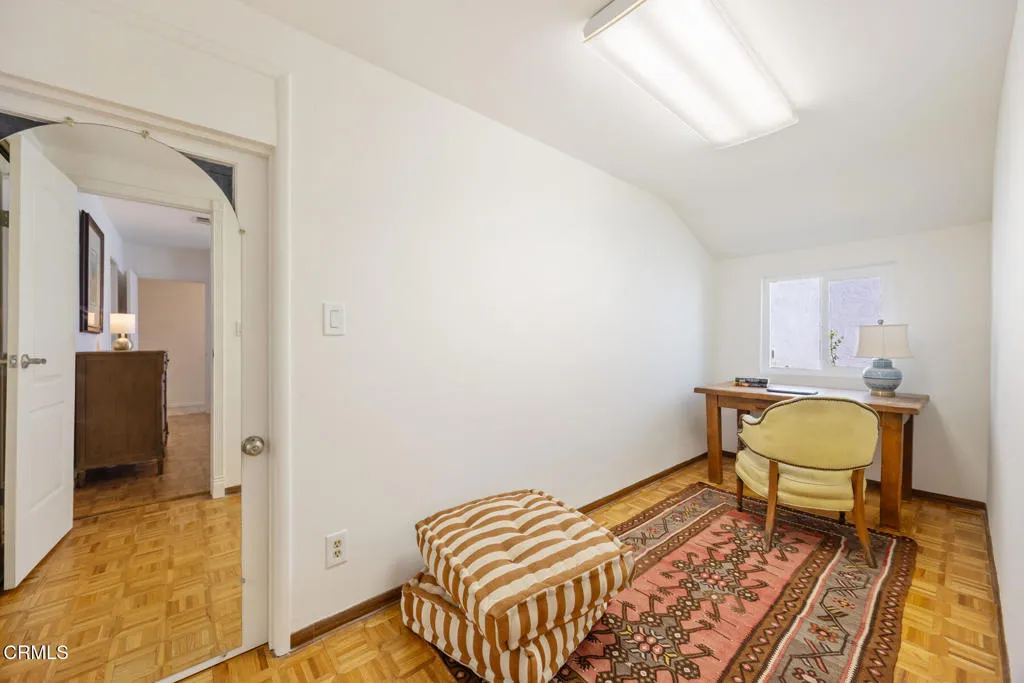 Additional image 71 of 4906 Vicwood Avenue, La Crescenta, CA 91214