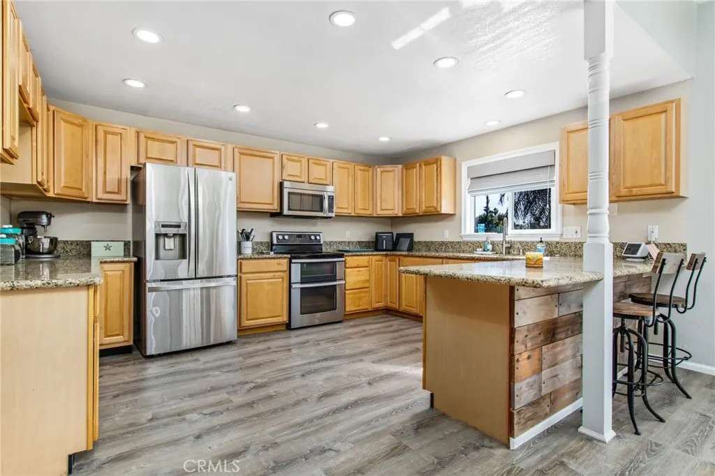 Additional image 47 of 30265 Buck Tail Drive, Canyon Lake, CA 92587