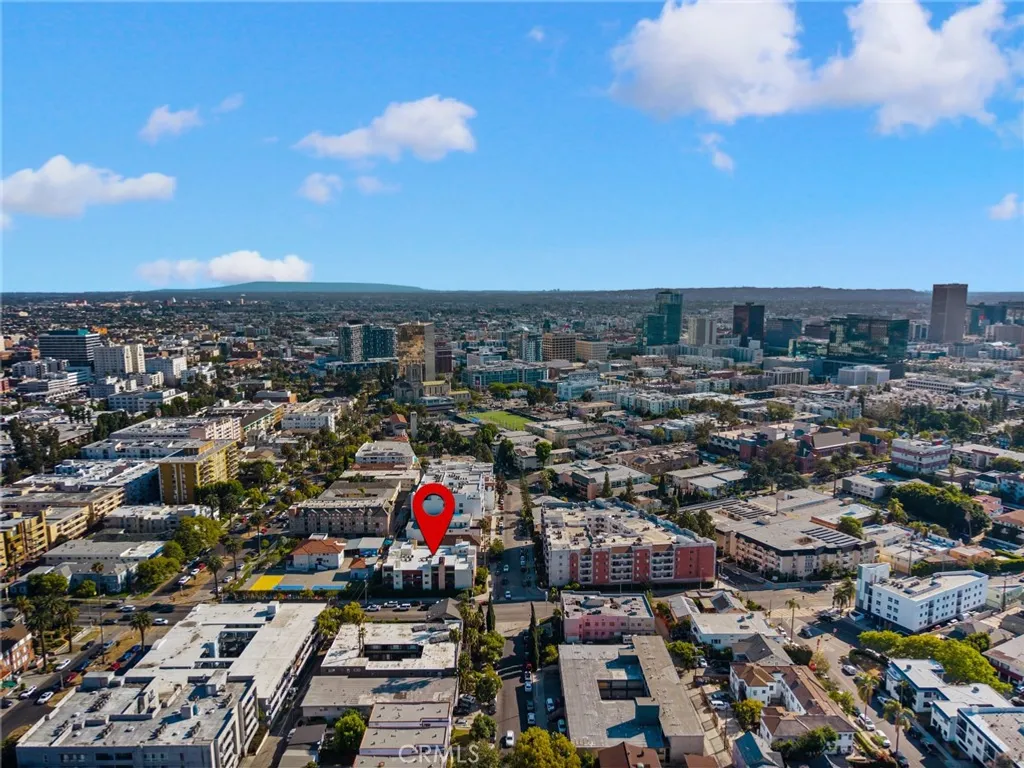 Additional image 52 of 300 S Reno Street Unit 303, Los Angeles, CA 90057