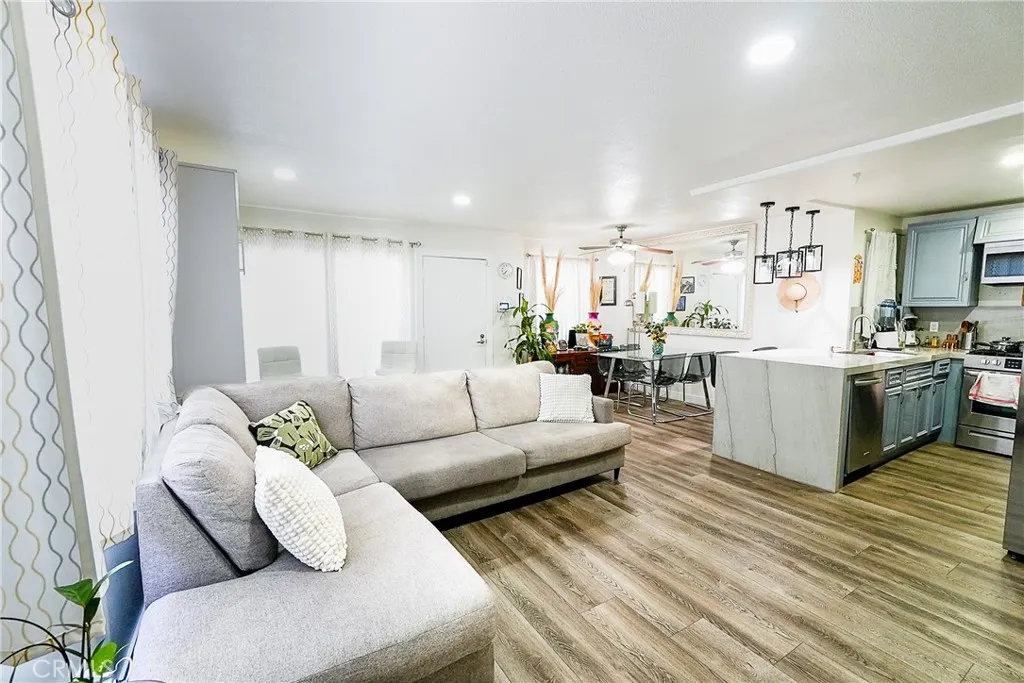 Additional image 6 of 13100 Bromont, Sylmar, CA 91342