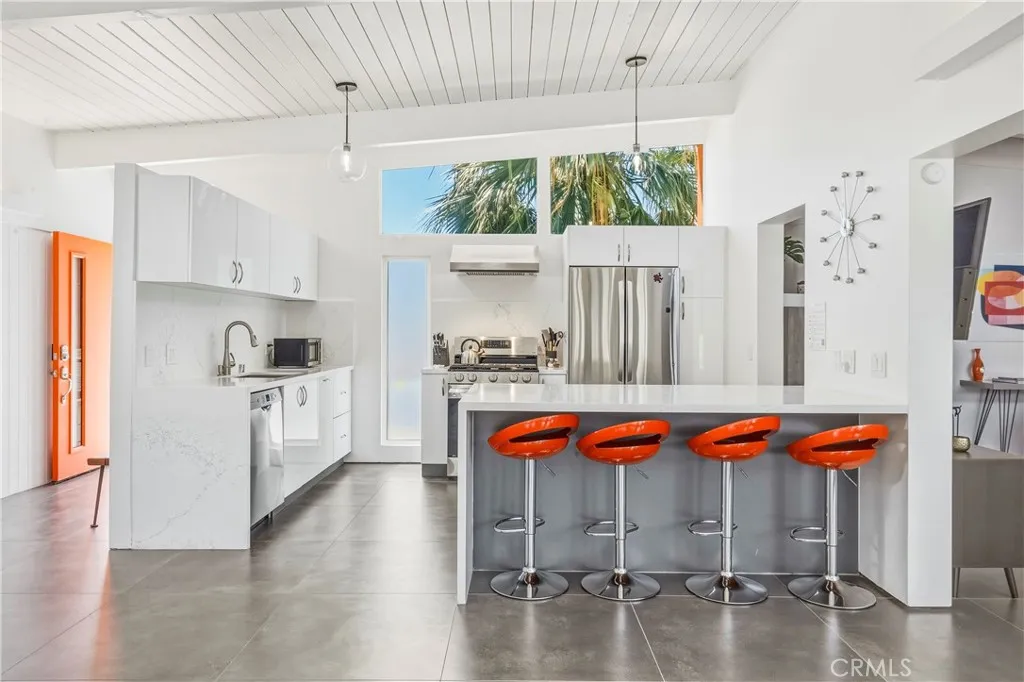 Additional image 50 of 302 E Racquet Club Drive, Palm Springs, CA 92262