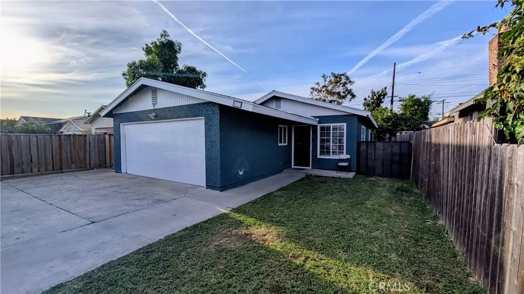 Additional image 13 of 417 W Pear St, Compton, CA 90222