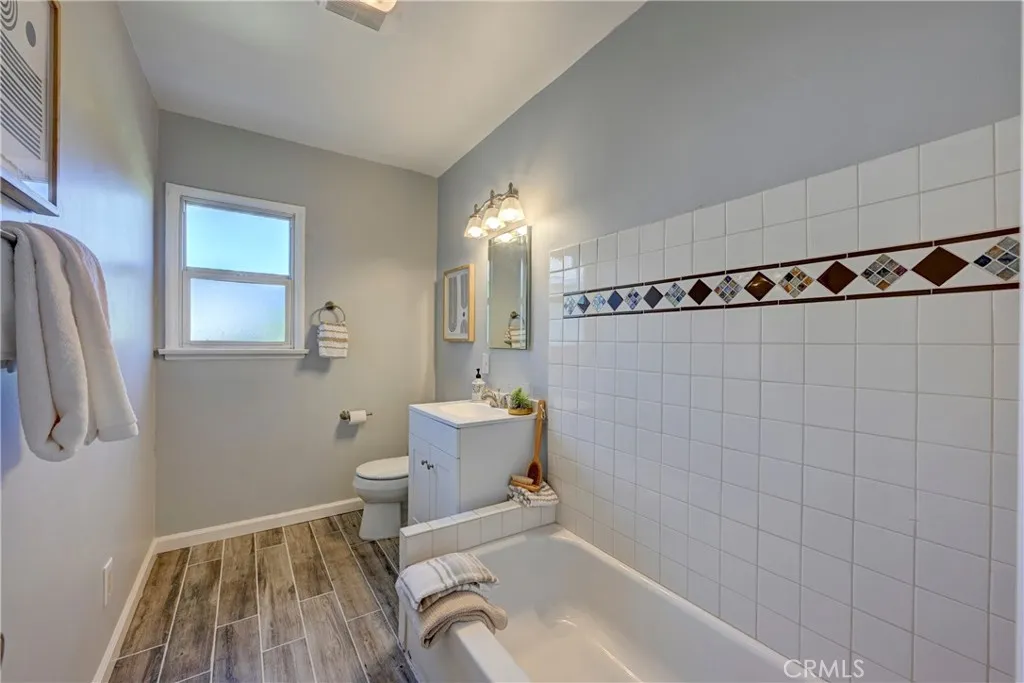 Additional image 15 of 2101 W Ash Ave, Fullerton, CA 92833