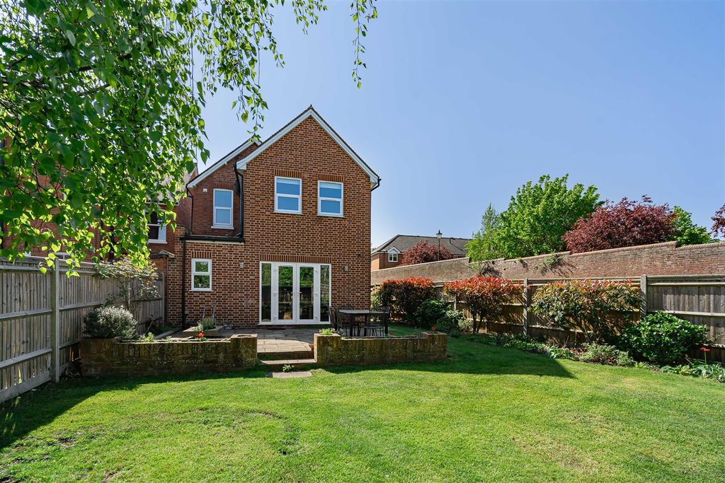 Additional image 36 of 4 bed detached house for saleCollege Rise, Maidenhead SL6